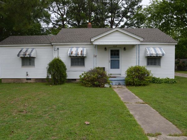 208 Cole N , Harrisburg, AR 72432