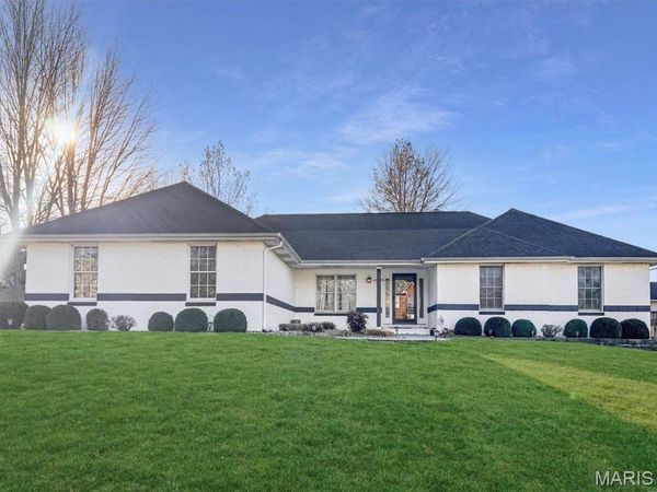 508 Arch View , Columbia, IL 62236