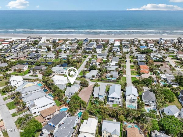 2802 2ND Street S, Jacksonville Beach, FL 32250