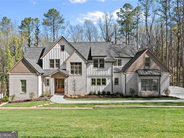 660 Colston Road SW, Marietta, GA 30064