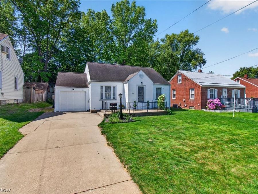 1208 39th Street NW, Canton, OH 44709 Photo 1