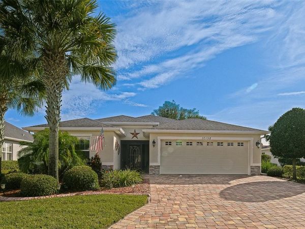 10158 JULIA ISLES AVENUE , OXFORD, FL 34484