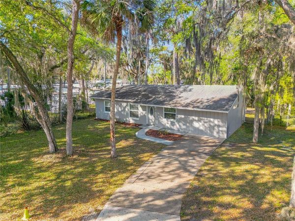 420 PERDITA AVENUE , EDGEWATER, FL 32132
