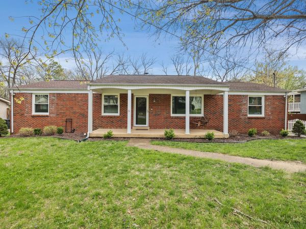 678 Brewer Dr , Nashville, TN 37211