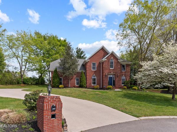 4100 Bajo Lane , Powell, TN 37849