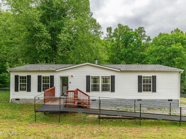 186 Blacksferry Rd , Knoxville, TN 37931