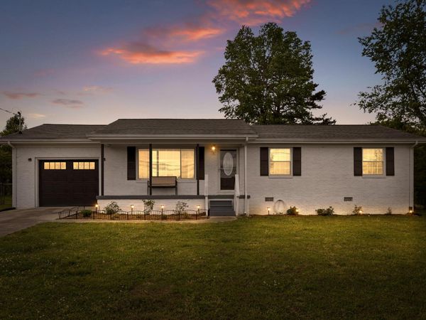 305 Ballard Street , Dayton, TN 37321
