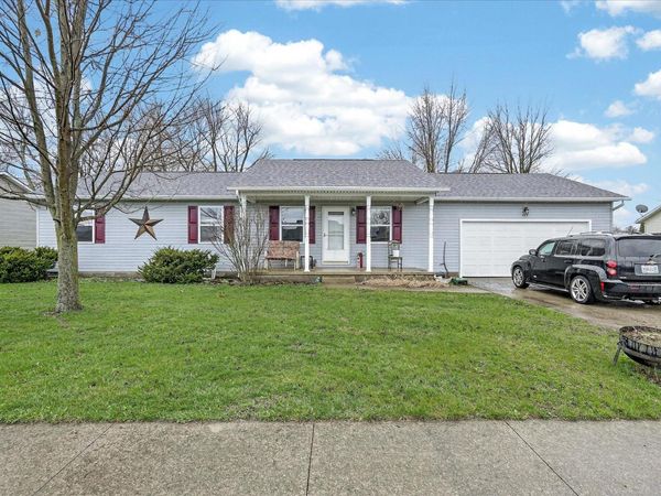 713 Riverbirch Road , Washington Court House, OH 43160