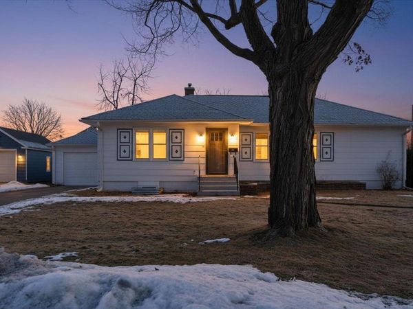 402 N Oak Street , Lake City, MN 55041