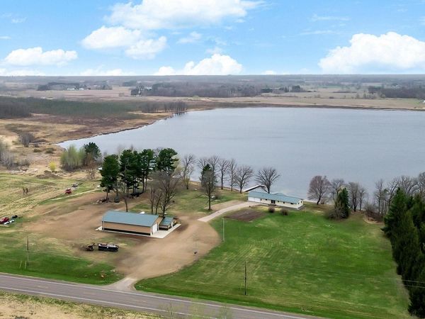1337 Mahogany Street , Braham, MN 55006