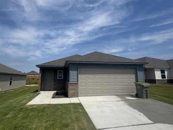 8080 Chesapeake , Bauxite, AR 72011