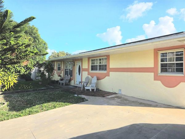 1260 NW 178th Terrace , Miami Gardens, FL 33169