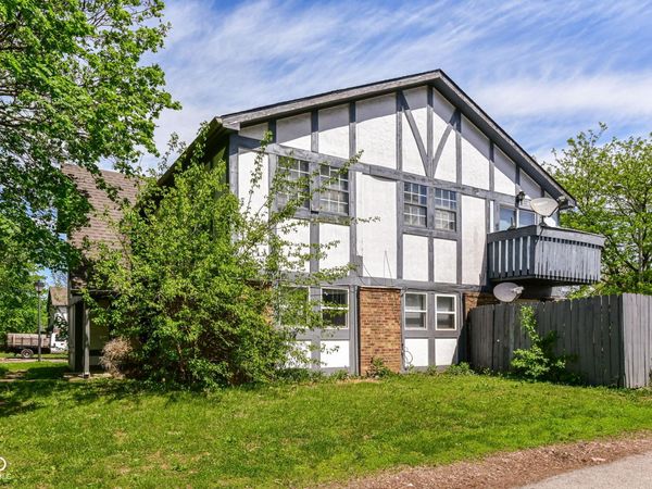 9855 Haven Court , Indianapolis, IN 46235