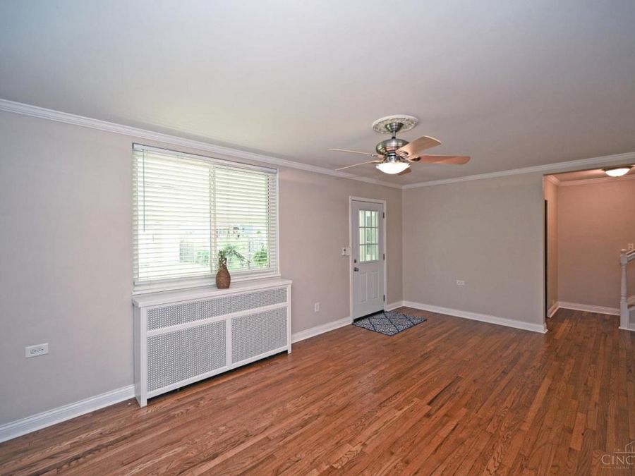 27 Andover Road, Greenhills, OH 45218 Photo 12