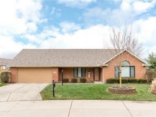 1757 Berwick Avenue, Springfield, OH 45503