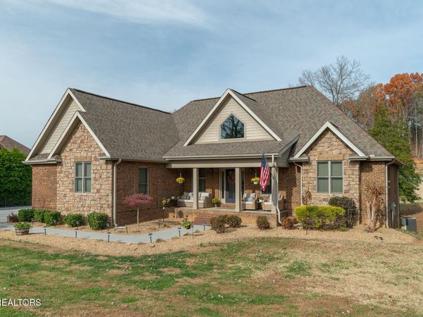 1511 Landmark Blvd Blvd, Sevierville, TN 37862