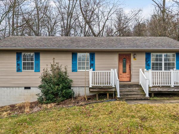 156 Hollifield Drive, Jacksboro, TN 37757