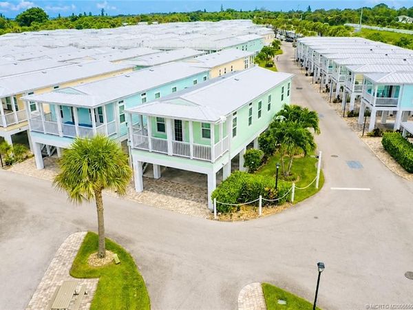 252 NE Ebbtide Way , Jensen Beach, FL 34957