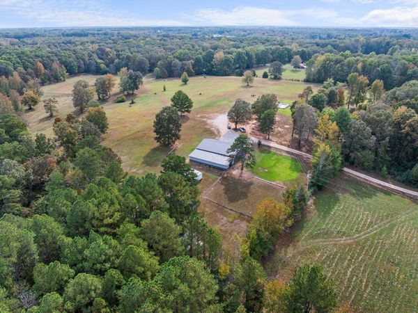 3242 Co Rd 11, Florence, AL 35633