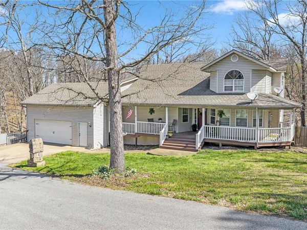 106 Deer Ridge Road , Gravette, AR 72736