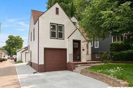 4406 Pacific Street, Omaha, NE 68105