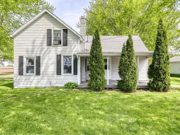 150 E 2nd Street , Kingston, IL 60145