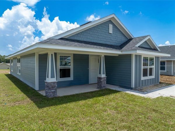 3291 E IRIS LANE , BELL, FL 32619