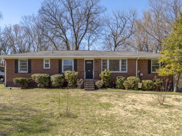 4803 Timberhill Dr , Nashville, TN 37211