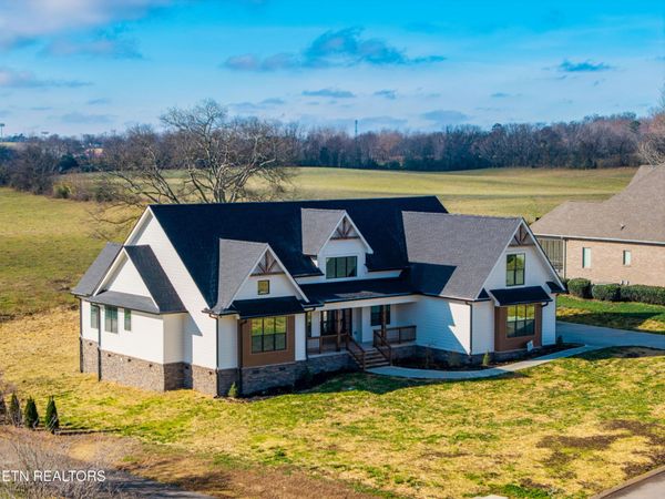 2574 Creekstone Circle , Maryville, TN 37804