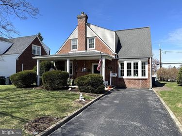 126 IVY ROCK LANE , HAVERTOWN, PA 19083