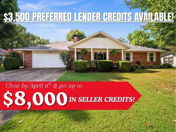 807 Maple Street , Prairie Grove, AR 72753