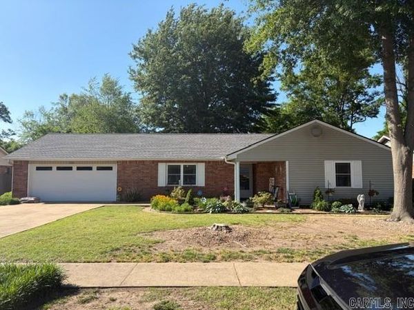 1121 Mayfair E , Blytheville, AR 72315