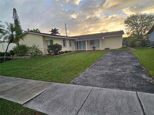 19112 SW 95th Ave , Cutler Bay, FL 33157