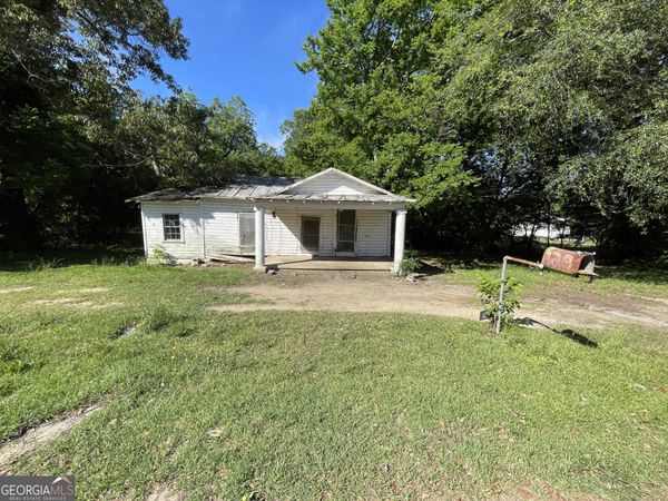 129 N 7th Street, Cochran, GA 31014