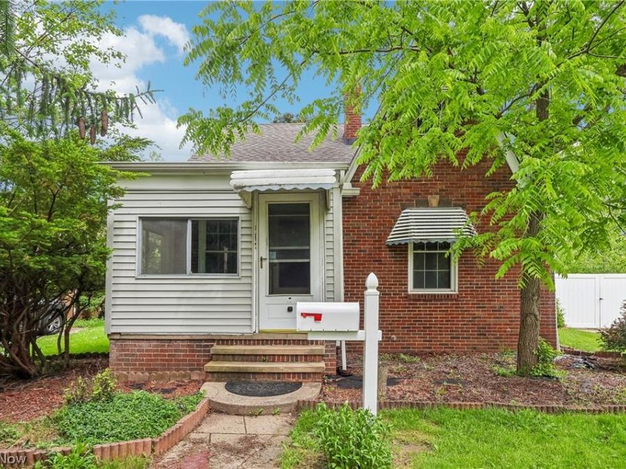 6595 York Road , Parma Heights, OH 44130 Photo 1