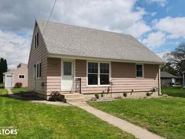 708 16th Street SE, Mason City, IA 50401