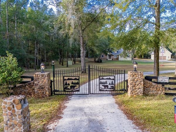 6719 SE 82ND AVENUE , NEWBERRY, FL 32669