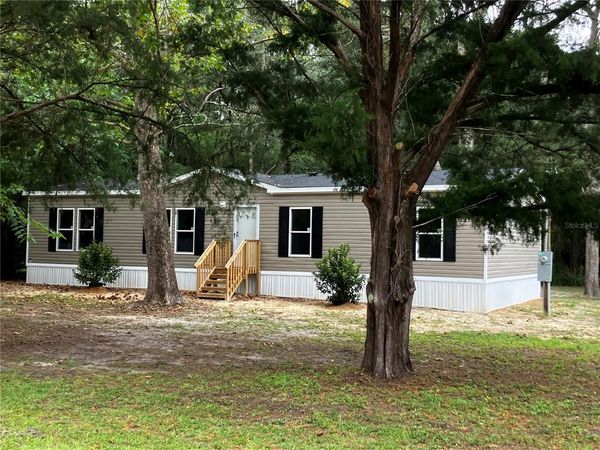 16598 NW 80TH AVENUE , TRENTON, FL 32693