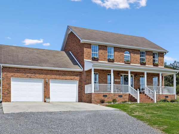 2035 Lassiter Rd , Readyville, TN 37149