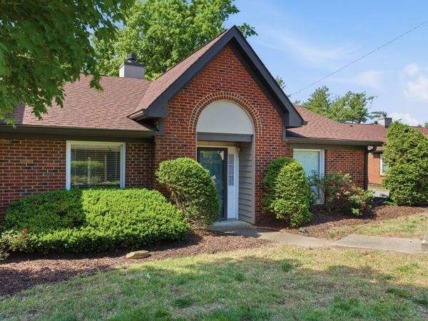 212 Highland Villa Cir , Nashville, TN 37211