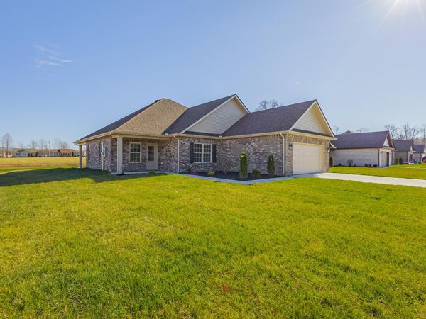 31 Brooklyn Avenue , Manchester, TN 37355