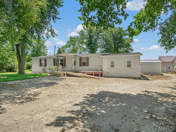 8816 State Route 154 , Baldwin, IL 62217