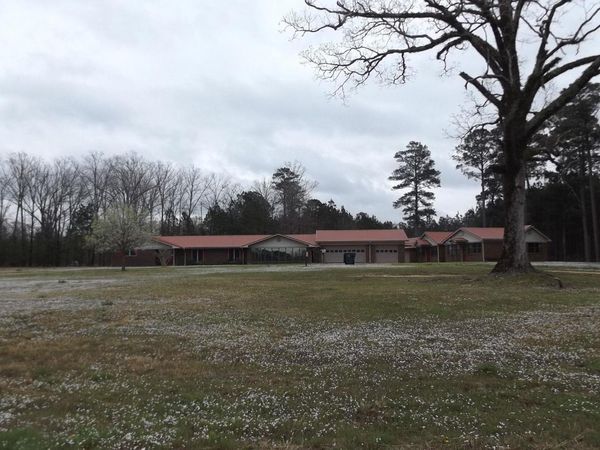 437 Bradley 69 , Hermitage, AR 71647