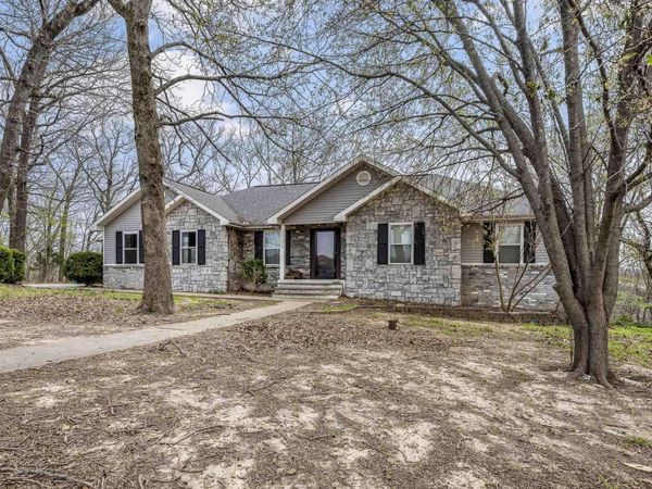 13638 Spring , Bentonville, AR 72712