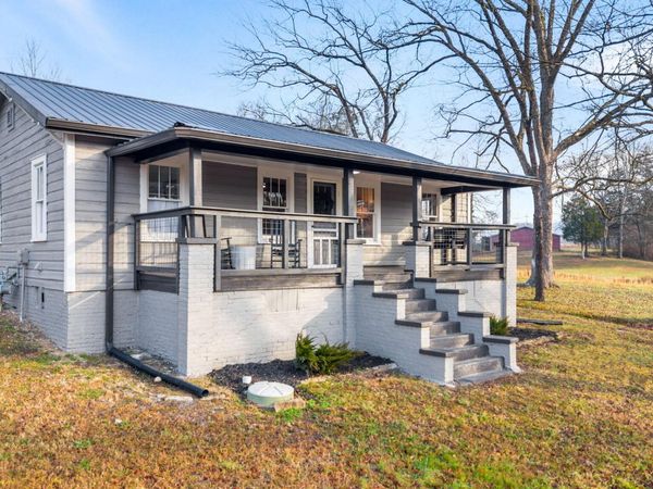 1210 Old Englewood Road , Athens, TN 37303