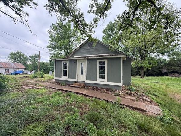 434 Stallings Street , Hartman, AR 72840