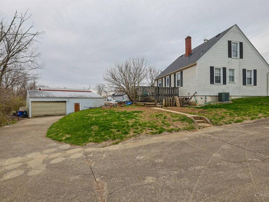 8982 Harrison Avenue, Cleves, OH 45002 Photo 11