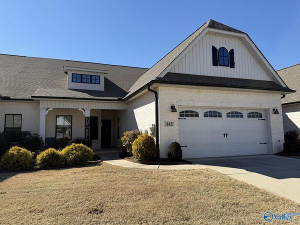 445 Legend Oak Way, Huntsville, AL 35824