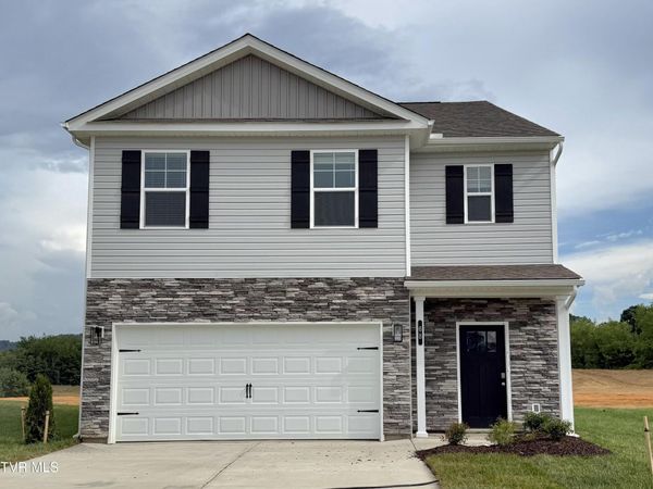68 Ollie Street, Johnson City, TN 37615