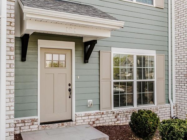 191 Harvard Dr , Gallatin, TN 37066